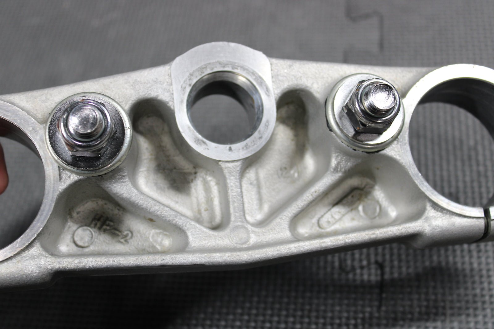 2007 Honda CRF250R CRF450R OEM Forks Upper Triple Tree Clamp Upper Tree - hggarage