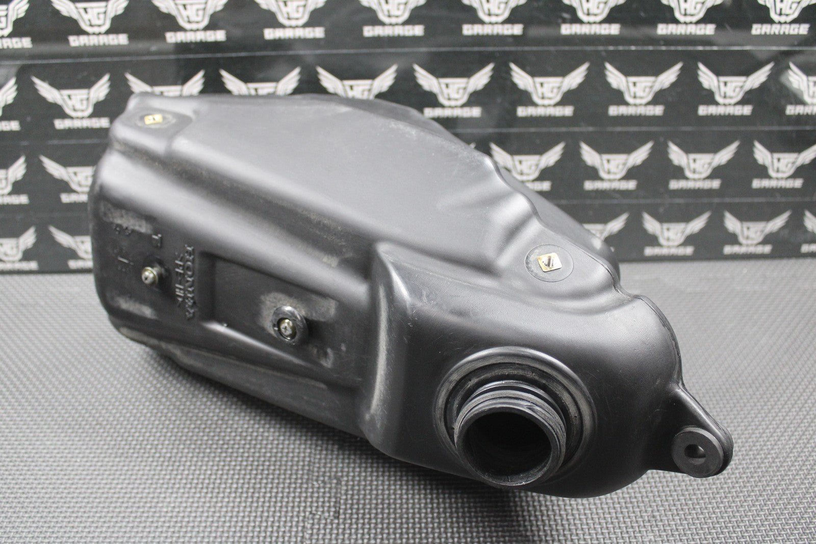2005 HONDA 02 - 07 CR125R CR250R OEM GAS FUEL TANK RESERVOIR 17510 - KSK - 010 NICE! - hggarage