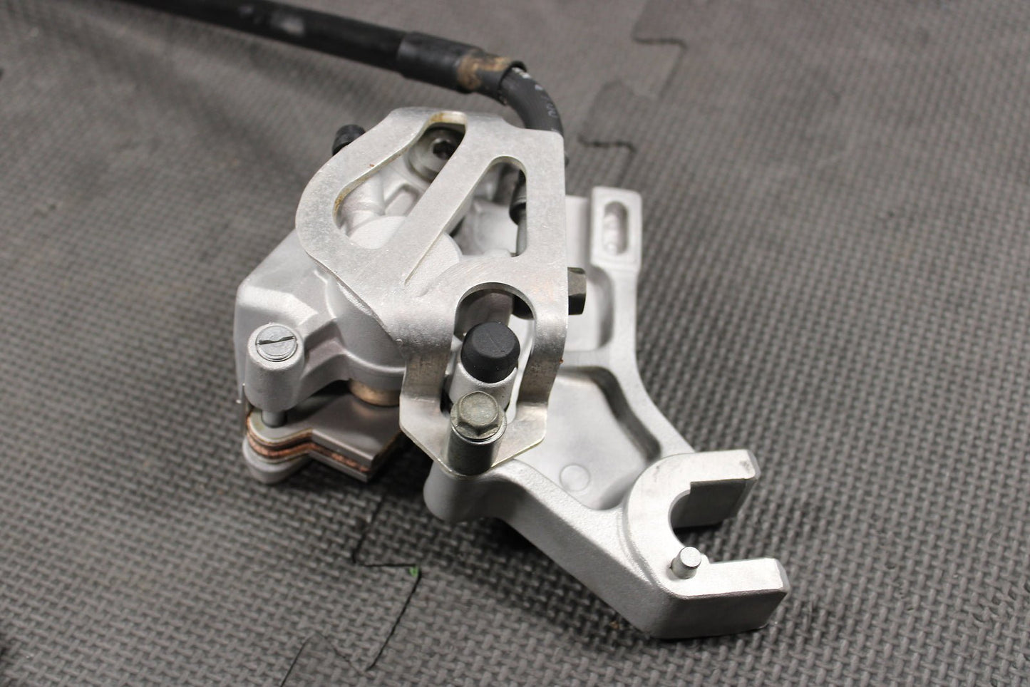 2001 Honda XR250R OEM Nissin Rear Back Brake Caliper Master Cylinder Lever - hggarage