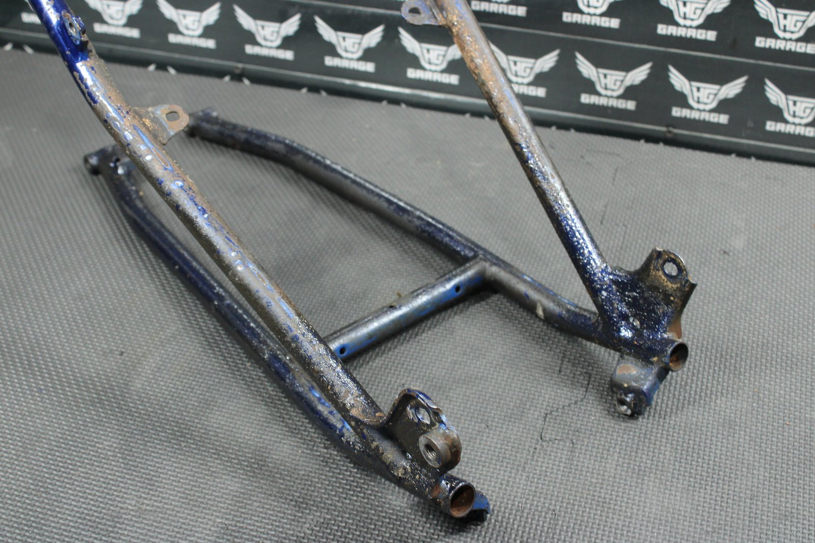2000 Yamaha YZ250 OEM Rear Back Sub Frame Subframe 5HC - 21190 - 00 - P - hggarage