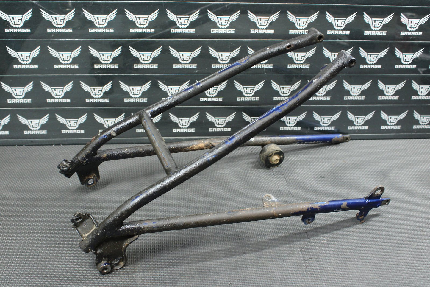 2000 Yamaha YZ250 OEM Rear Back Sub Frame Subframe 5HC - 21190 - 00 - P - hggarage