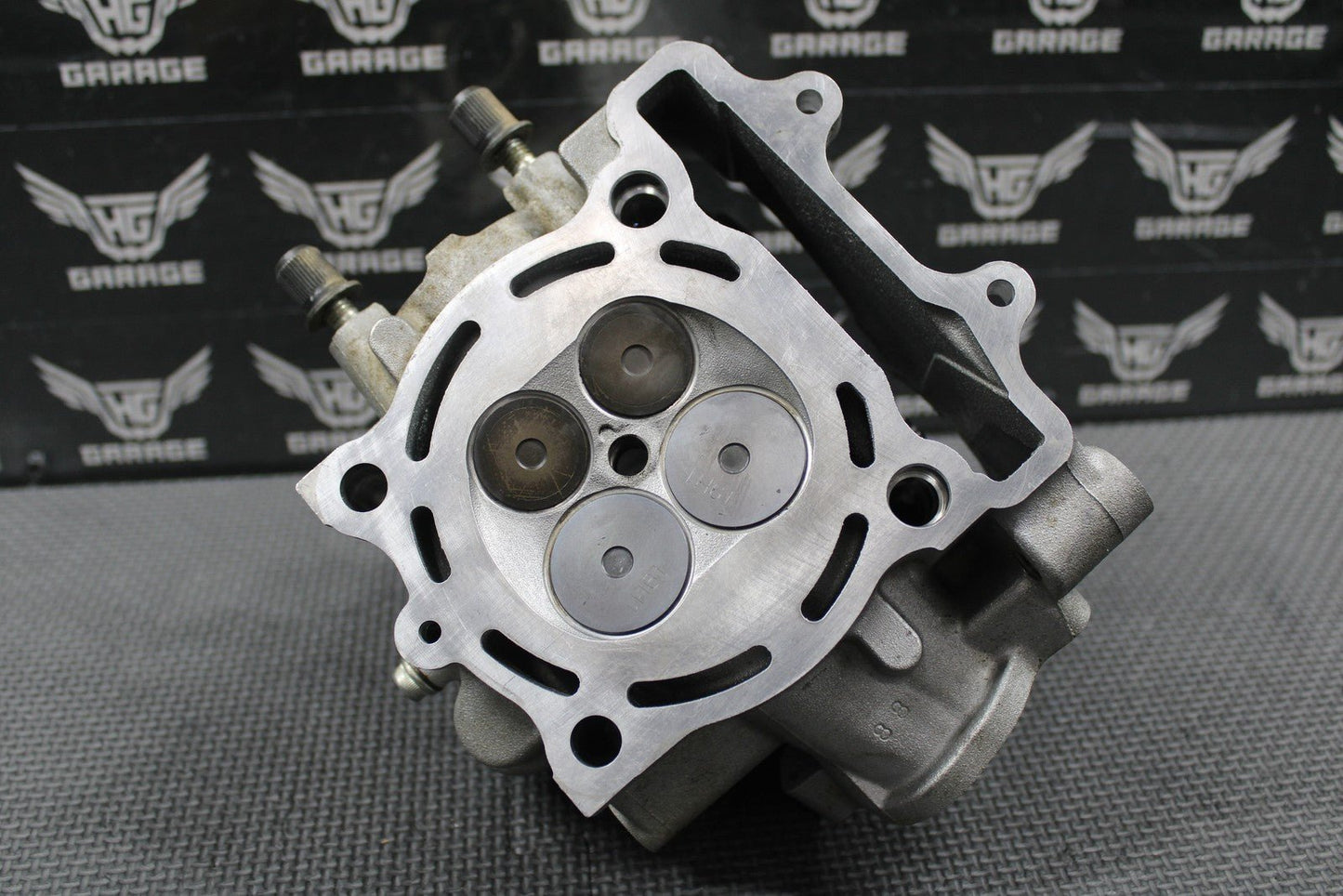 2019 SUZUKI 19 - 25 RMZ250 OEM CYLINDER HEAD VALVES CAMSHAFTS 11100 - 46K00 MINT! - hggarage