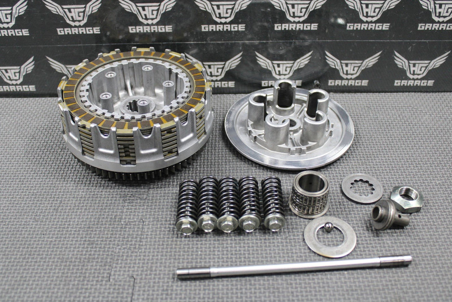 2007 KAWASAKI KX250F OEM COMPLETE CLUTCH W PLATES BASKET HUB 13095 - 0049 NICE! - hggarage