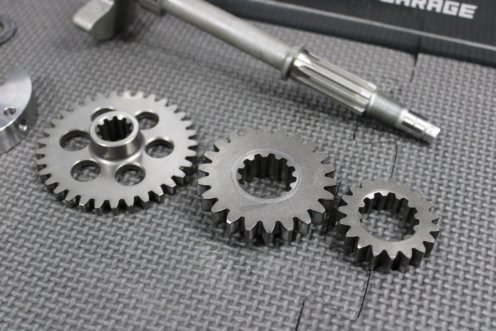 2006 Kawasaki KX450F OEM Engine Motor Crankshaft Balancer Gear 13041 - 0014 - hggarage