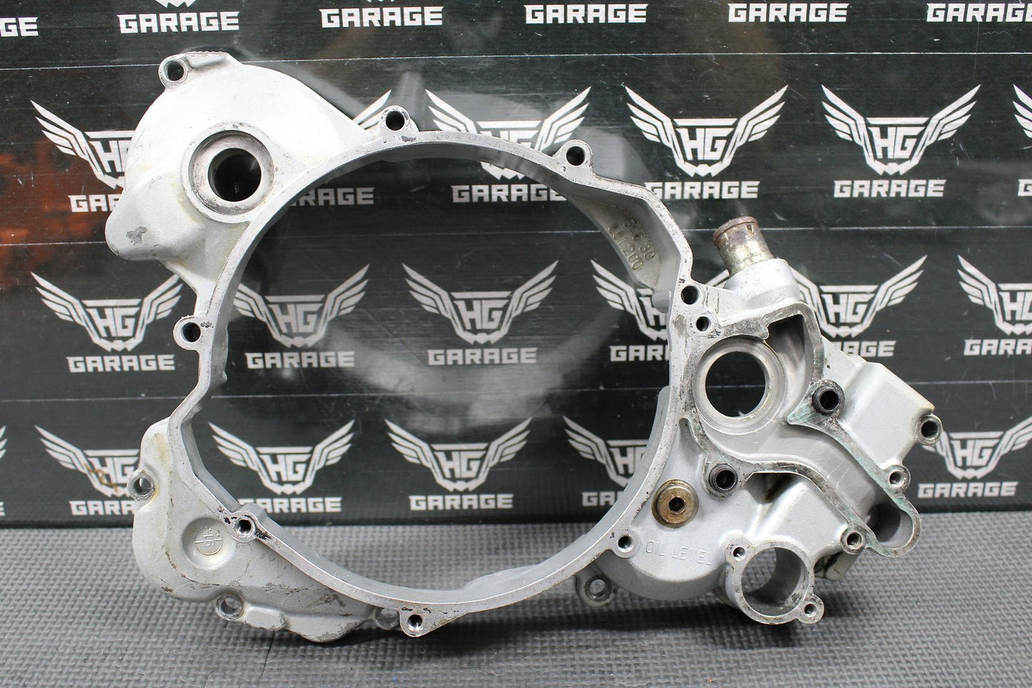 1991 KTM 91 - 97 250 300 EXC RIGHT SIDE CASE INNER CLUTCH COVER 54630001200 - hggarage