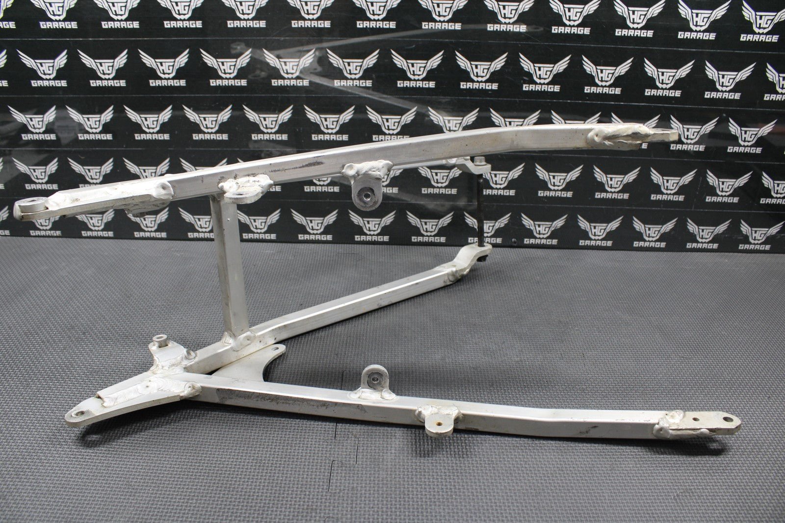 1998 SUZUKI 96 - 00 RM125 RM250 OEM REAR BACK SUB FRAME SUBFRAME RAIL 41200 - 36E00 - hggarage