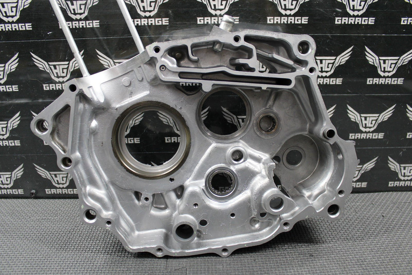 1999 93 - 02 HONDA XR200R OEM RIGHT ENGINE MOTOR CRANKCASE CRANK CASE 11100 - KT0 - 68 - hggarage