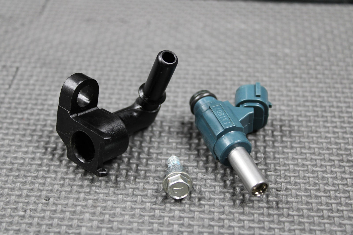 2022 KAWASAKI KX250 KX250X OEM AIRBOX INTAKE FUEL INJECTOR NOZZLE 49033 - 0556 - hggarage