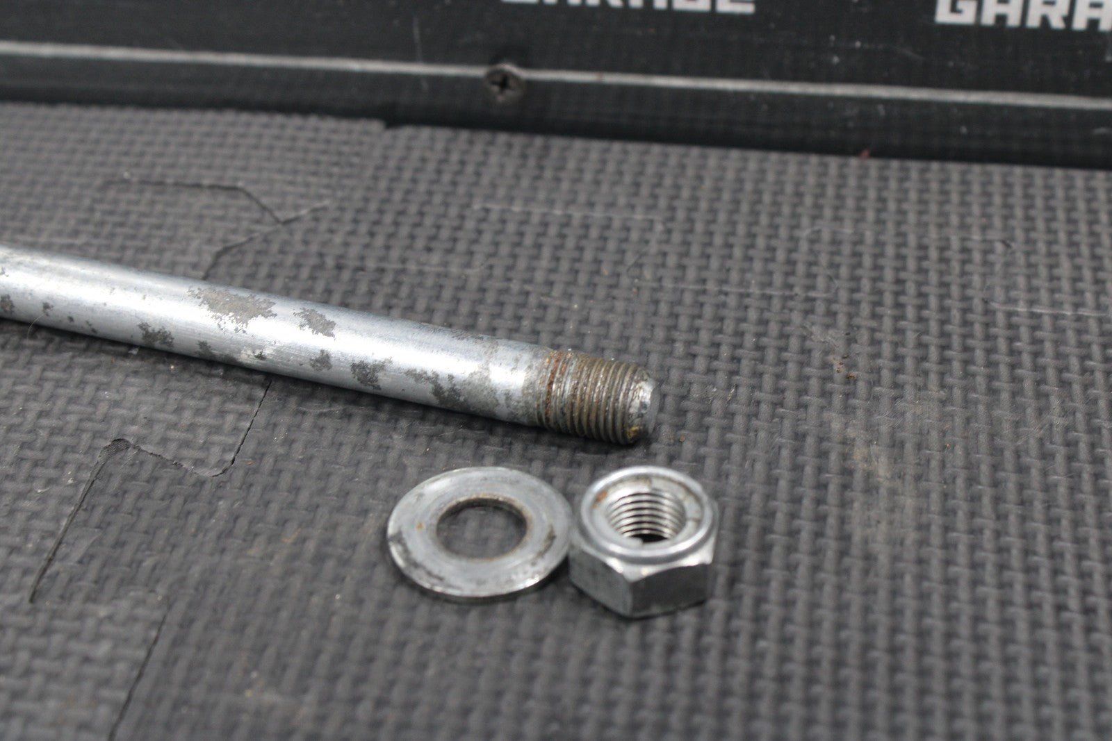 1987 YAMAHA TW200 OEM SWINGARM SWING ARM SUSPENSION - hggarage