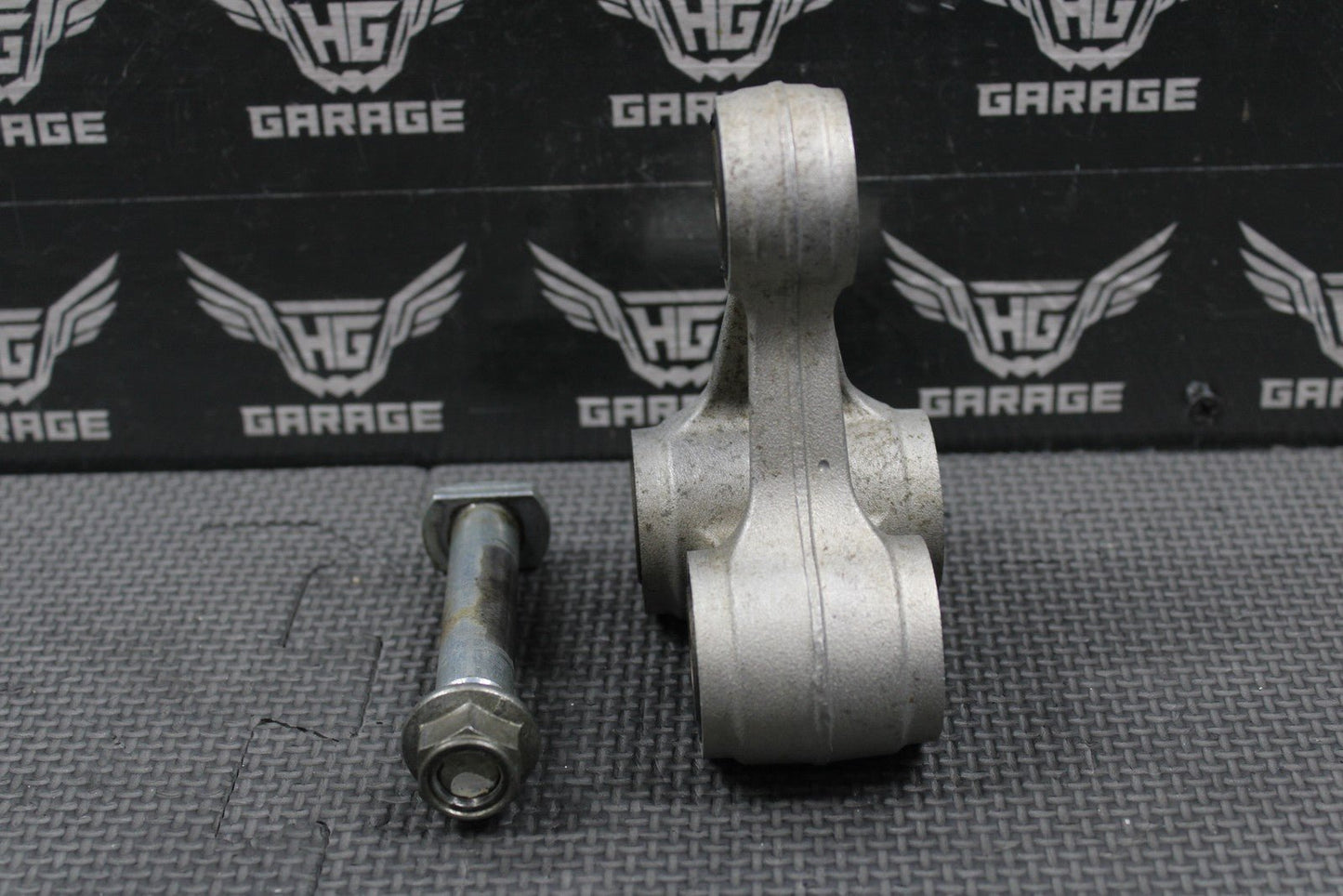 2020 SUZUKI 19 - 25 RMZ250 RMZ450 OEM REAR SHOCK LINKAGE LEVER ARM 62600 - 37880 - hggarage