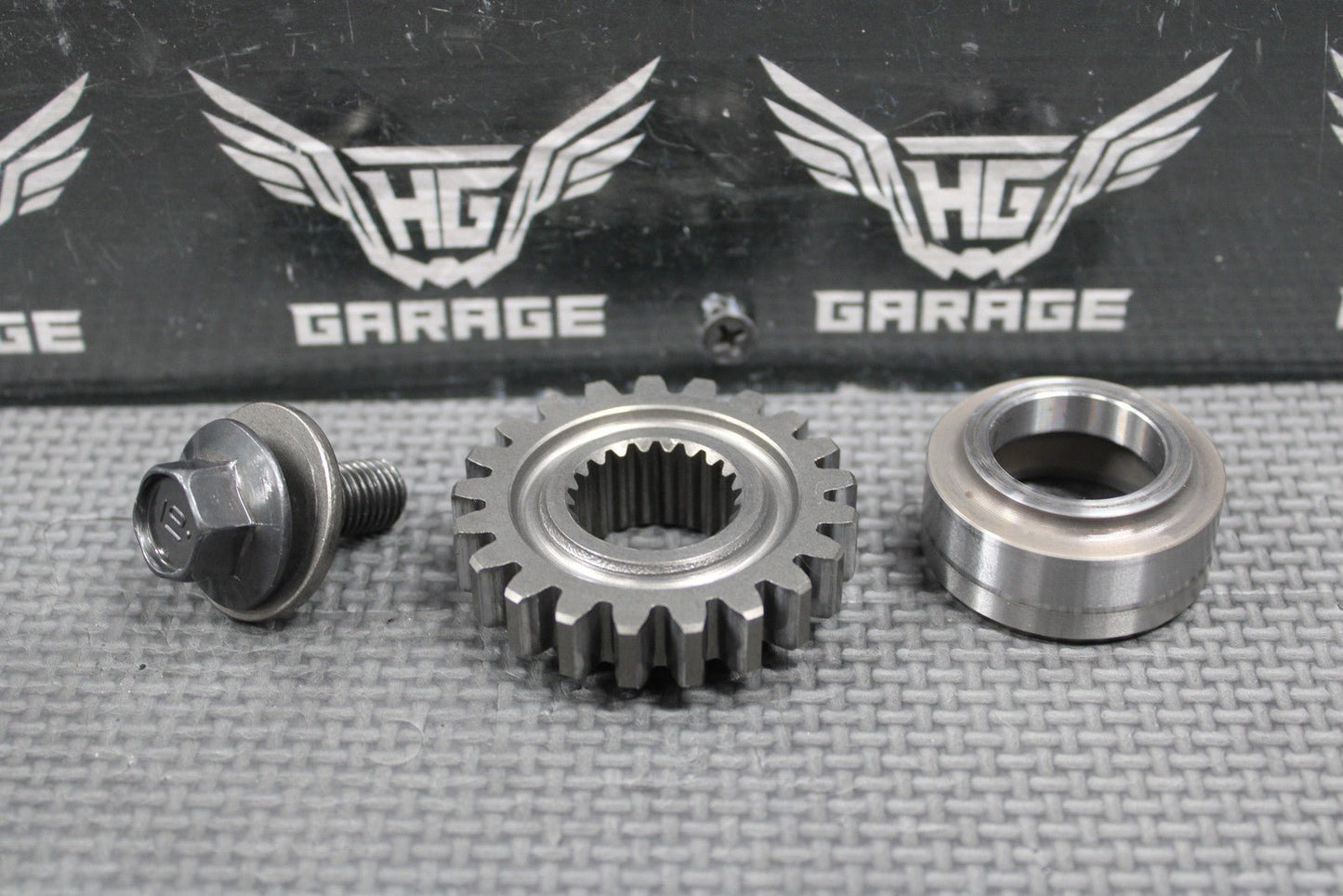 2003 HONDA CR250R OEM ENGINE PRIMARY DRIVE MAIN GEAR COLLAR BOLT 13615 - KS7 - 000 - hggarage