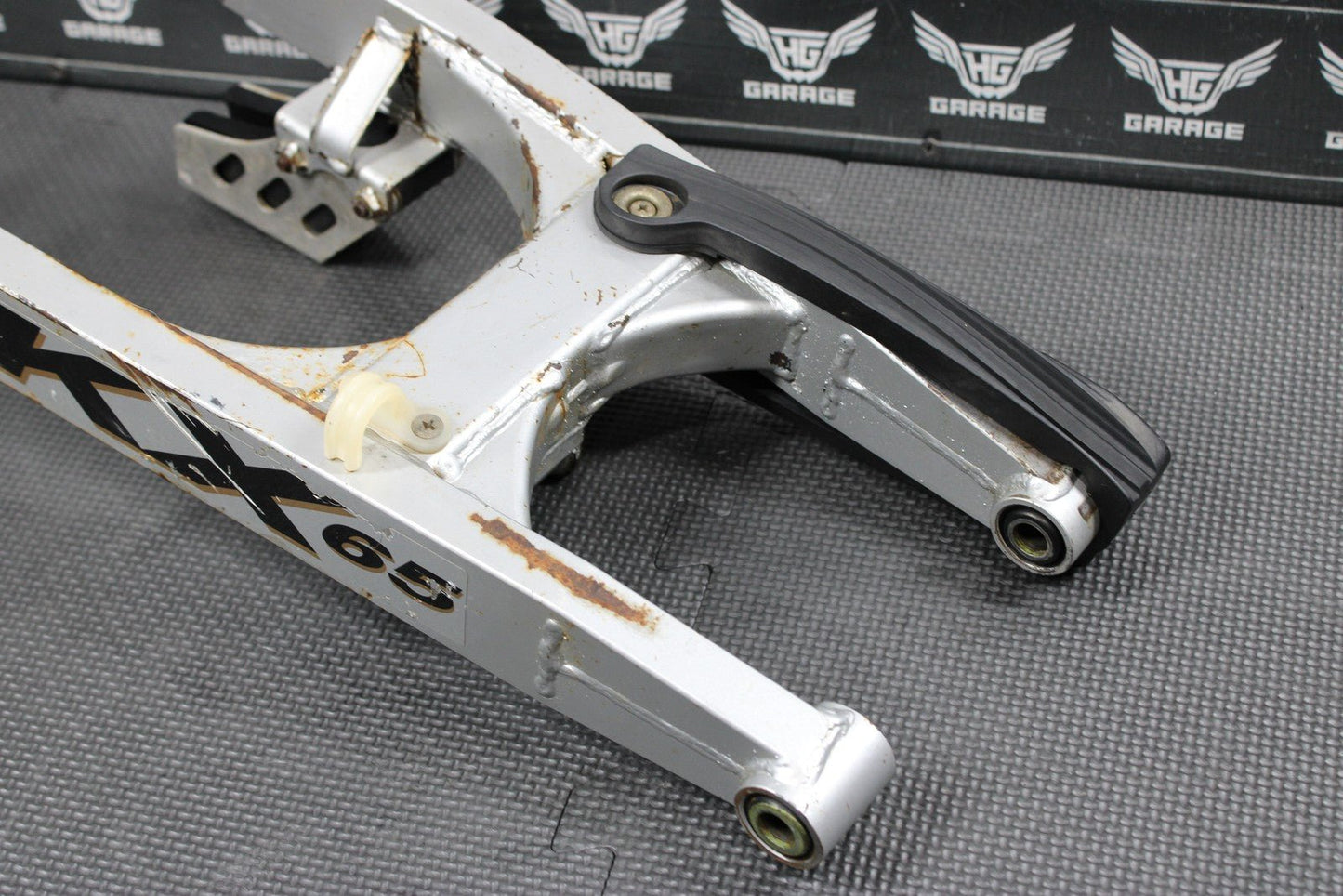 KAWASAKI 2003 KX60 2003 2004 KX65 OEM SWINGARM SWING ARM SUSPENSION - hggarage
