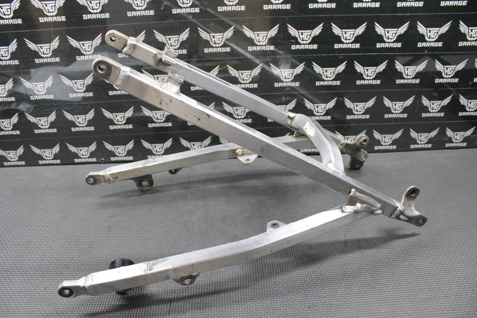 2010 2011 YAMAHA YZ250F OEM REAR BACK SUB FRAME SUBFRAME RAIL 17D - 21190 - 00 - 00 - hggarage