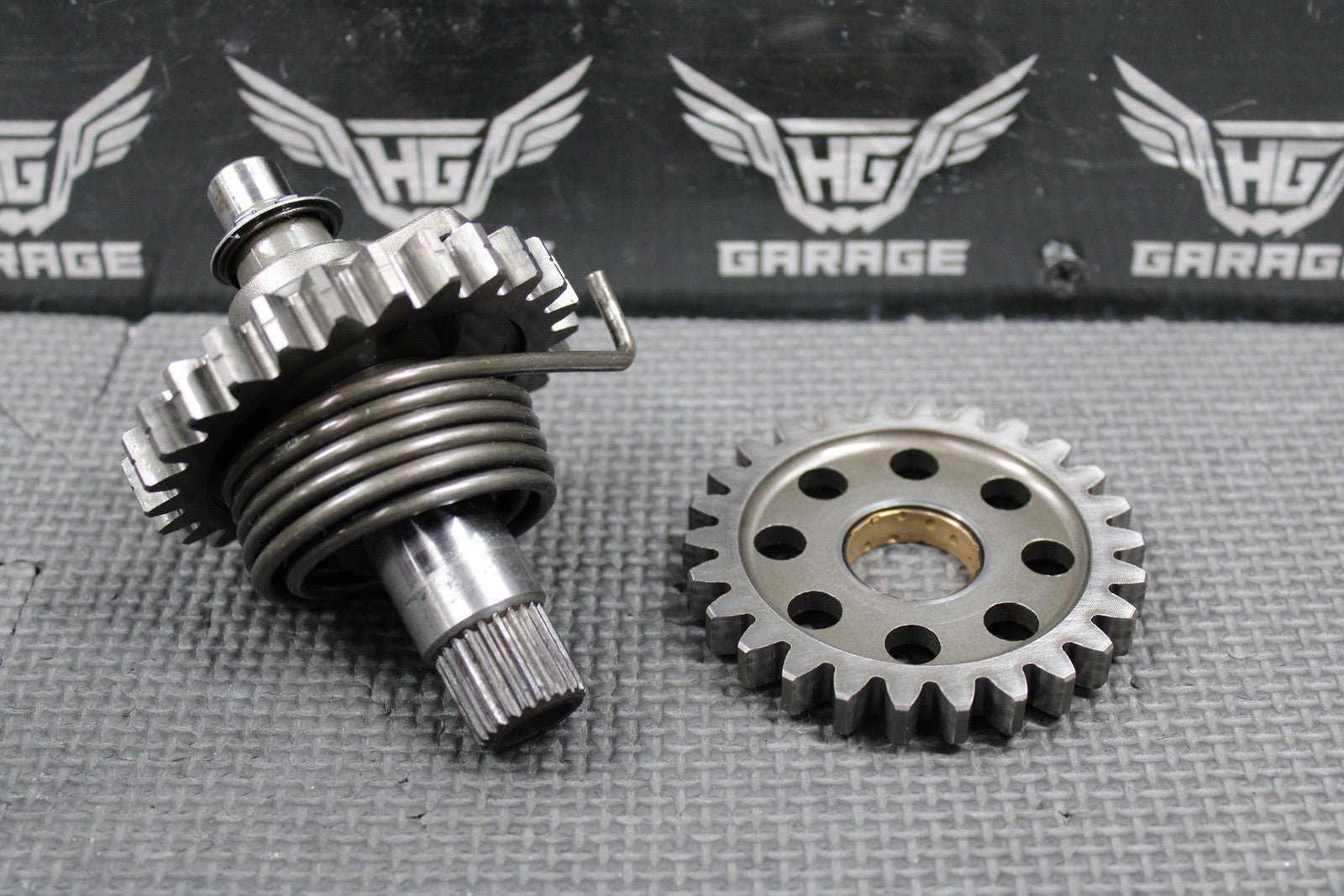 2002 02 - 07 KAWASAKI KX250 OEM KICKSTART KICK START SHAFT W IDLER GEAR 13066 - 1107 - hggarage
