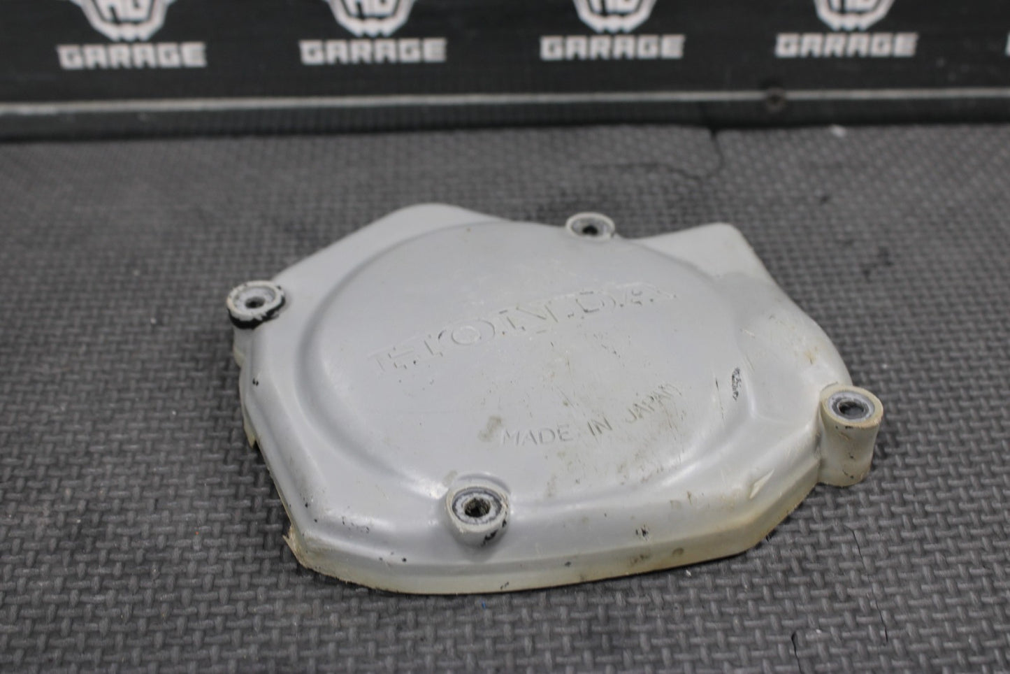 1998 95 - 00 HONDA CR125R ENGINE MOTOR STATOR GENERATOR MAGNETO COVER 11350 - KZ4 - 62 - hggarage
