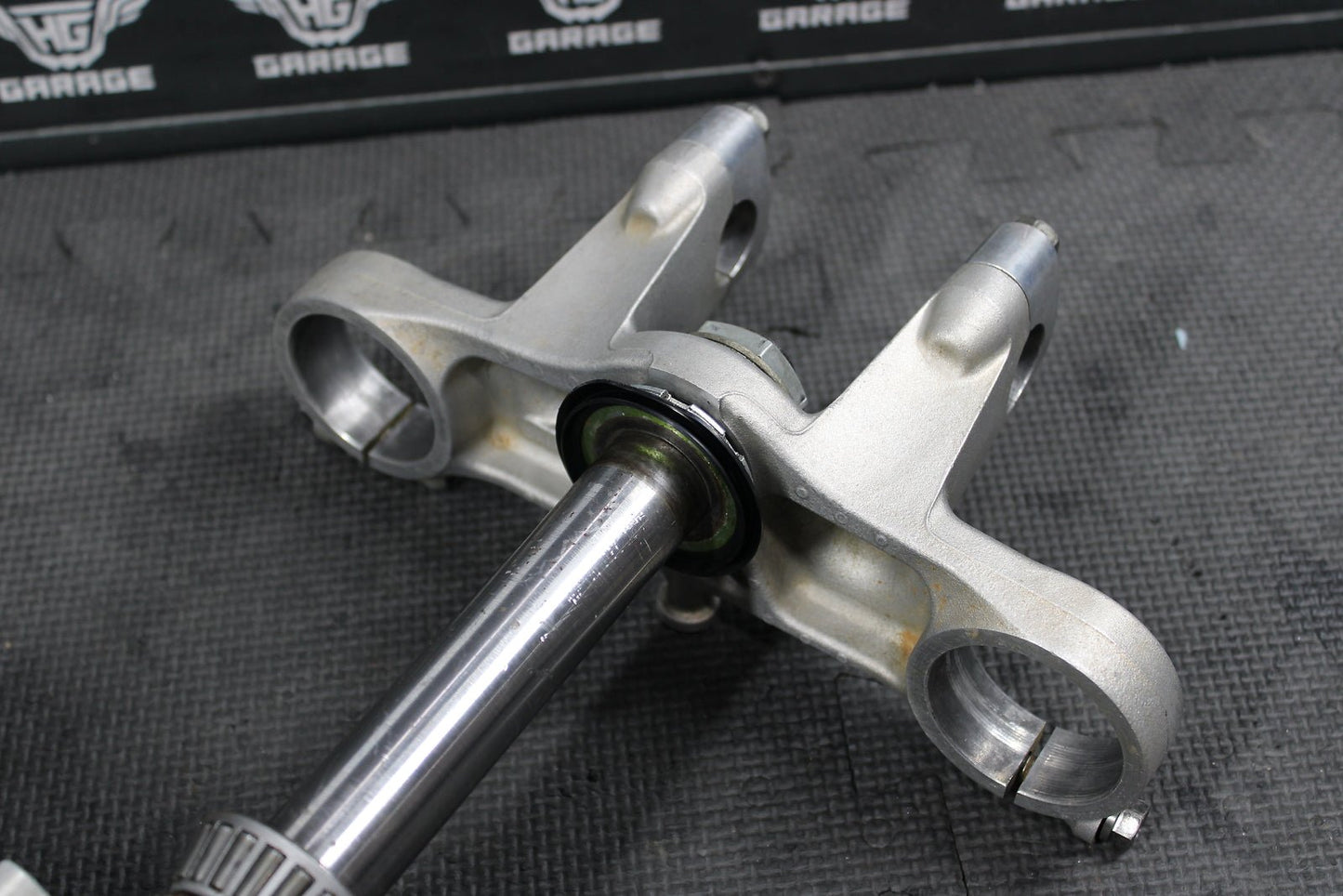 2008 HONDA CRF150RB CRF150R EXPERT OEM FRONT FORKS LOWER TRIPLE TREE CLAMPS - hggarage