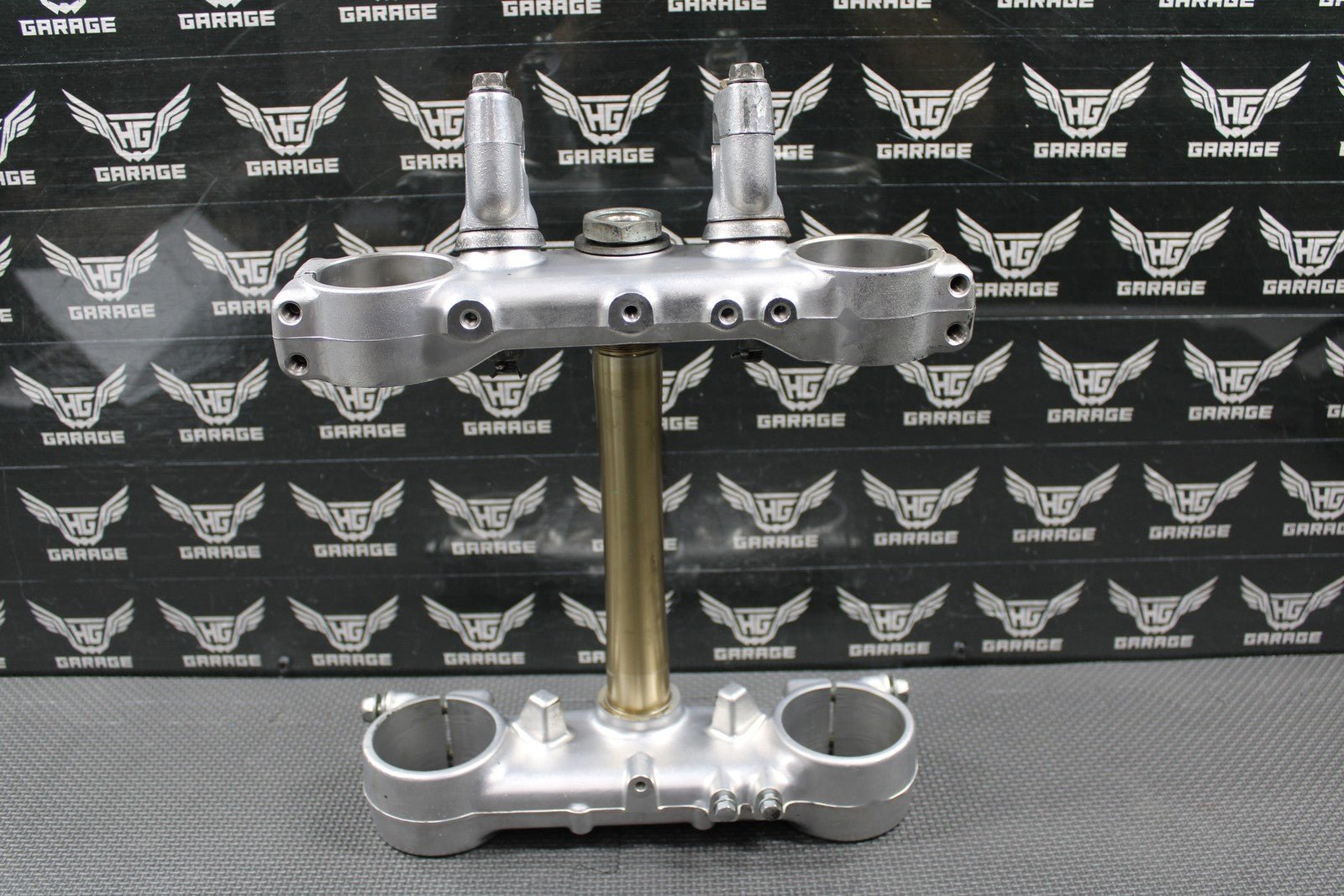 1995 93 - 95 SUZUKI RMX250 OEM FRONT FORKS LOWER UPPER TRIPLE TREE STEM CLAMP NICE - hggarage