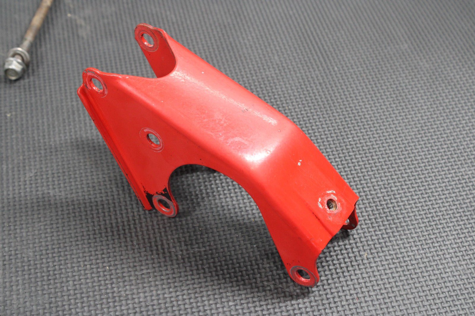 1987 YAMAHA TW200 OEM ENGINE MOTOR MOUNT STAY BRACKETS 1RL - 21316 - 00 - FH - hggarage