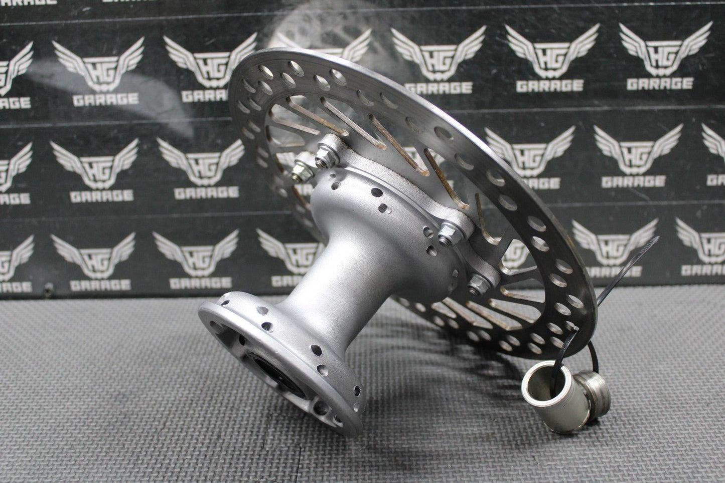 1995 HONDA 95 - 97 CR500R 95 - 96 CR250R OEM FRONT WHEEL RIM HUB ROTOR 44601 - MAC - 680 - hggarage