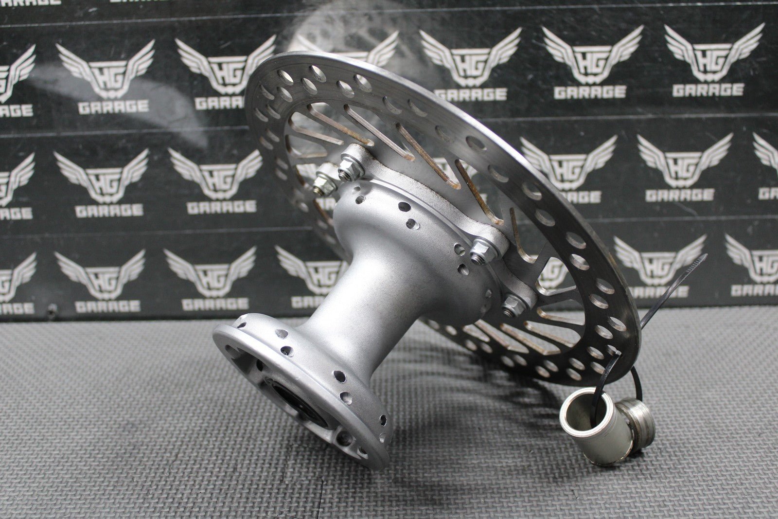 1995 HONDA 95 - 97 CR500R 95 - 96 CR250R OEM FRONT WHEEL RIM HUB ROTOR 44601 - MAC - 680 - hggarage