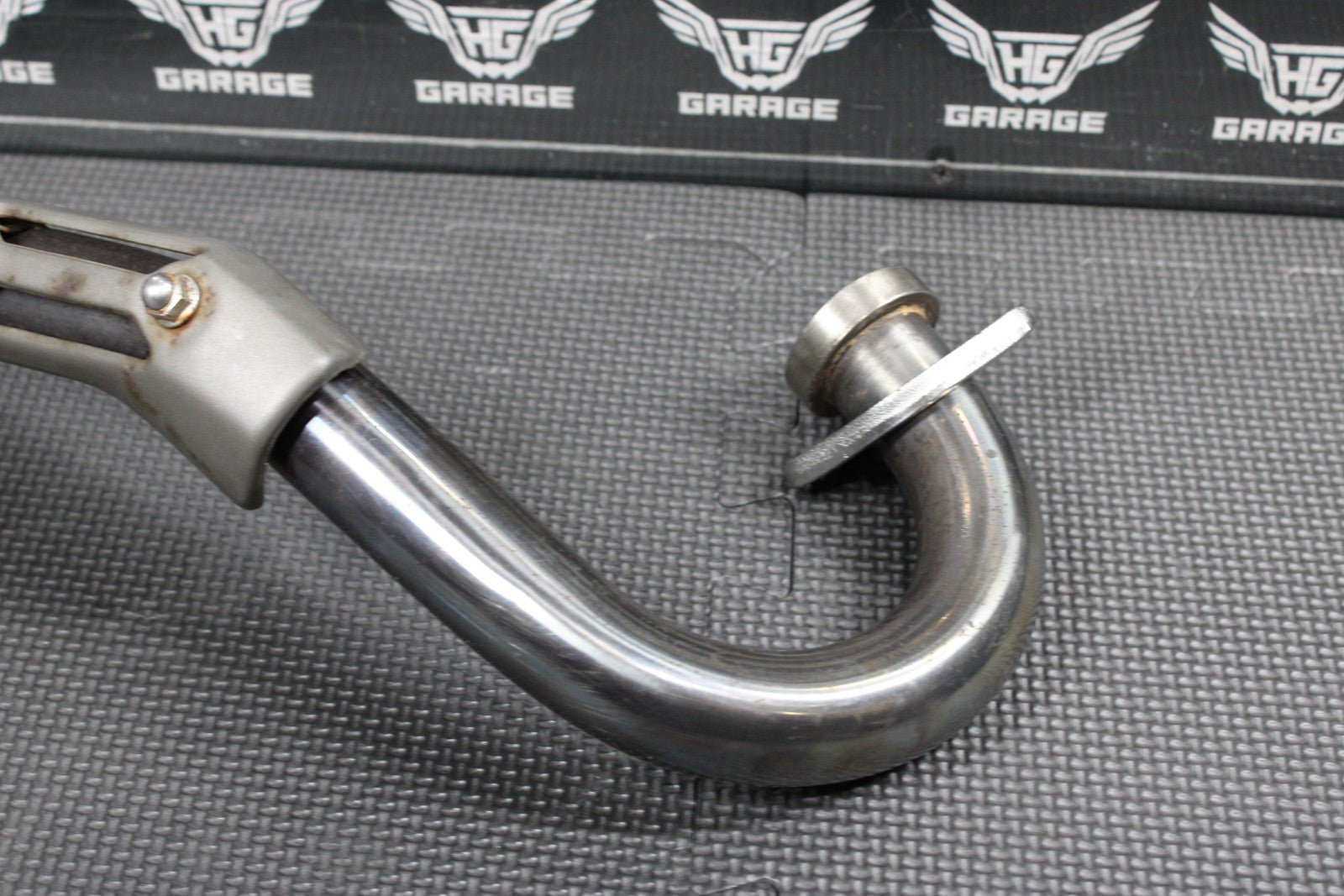 2005 SUZUKI 01 - 05 DR200SE OEM EXHAUST PIPE CHAMBER HEADER 14150 - 42A22 - hggarage
