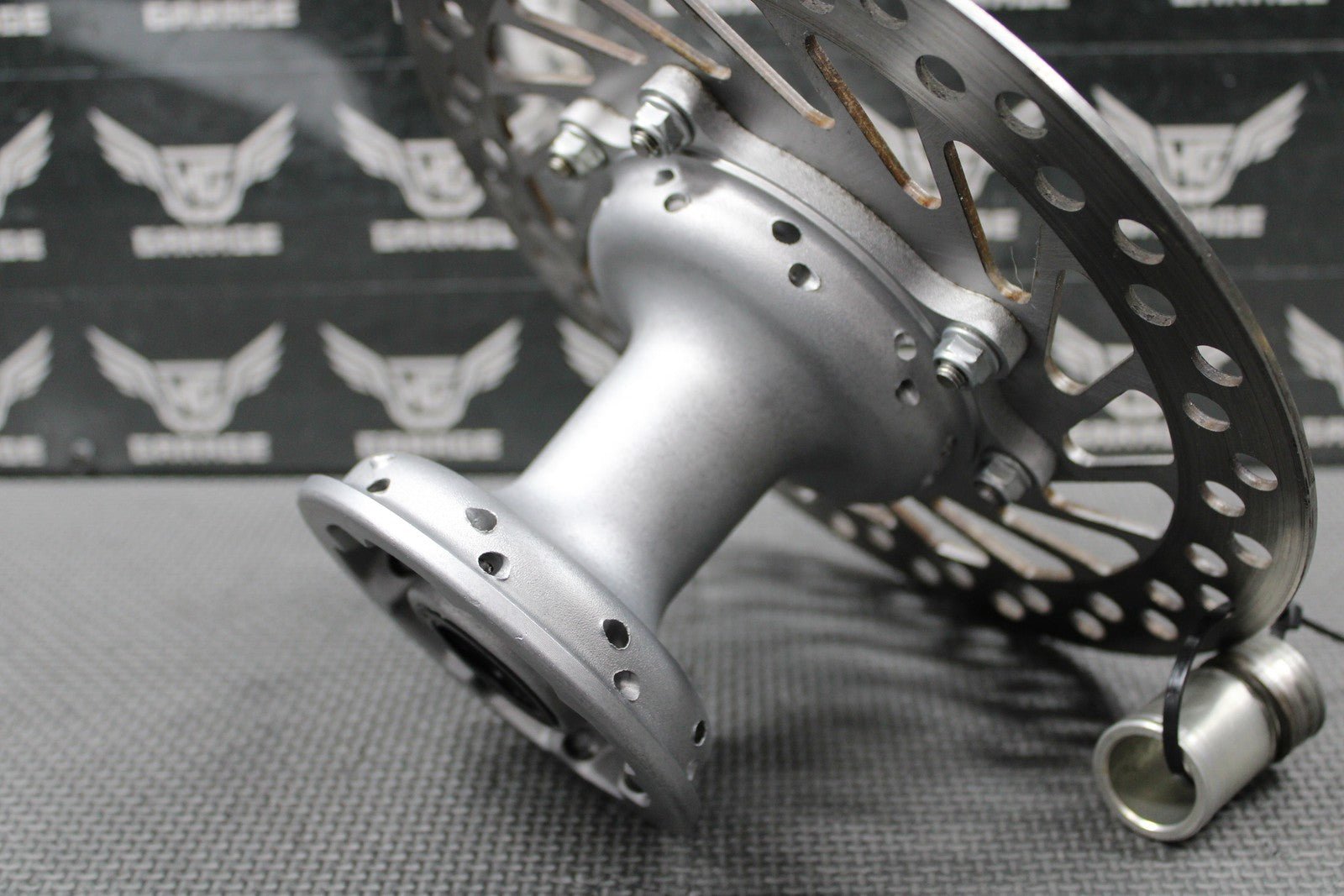 1995 HONDA 95 - 97 CR500R 95 - 96 CR250R OEM FRONT WHEEL RIM HUB ROTOR 44601 - MAC - 680 - hggarage