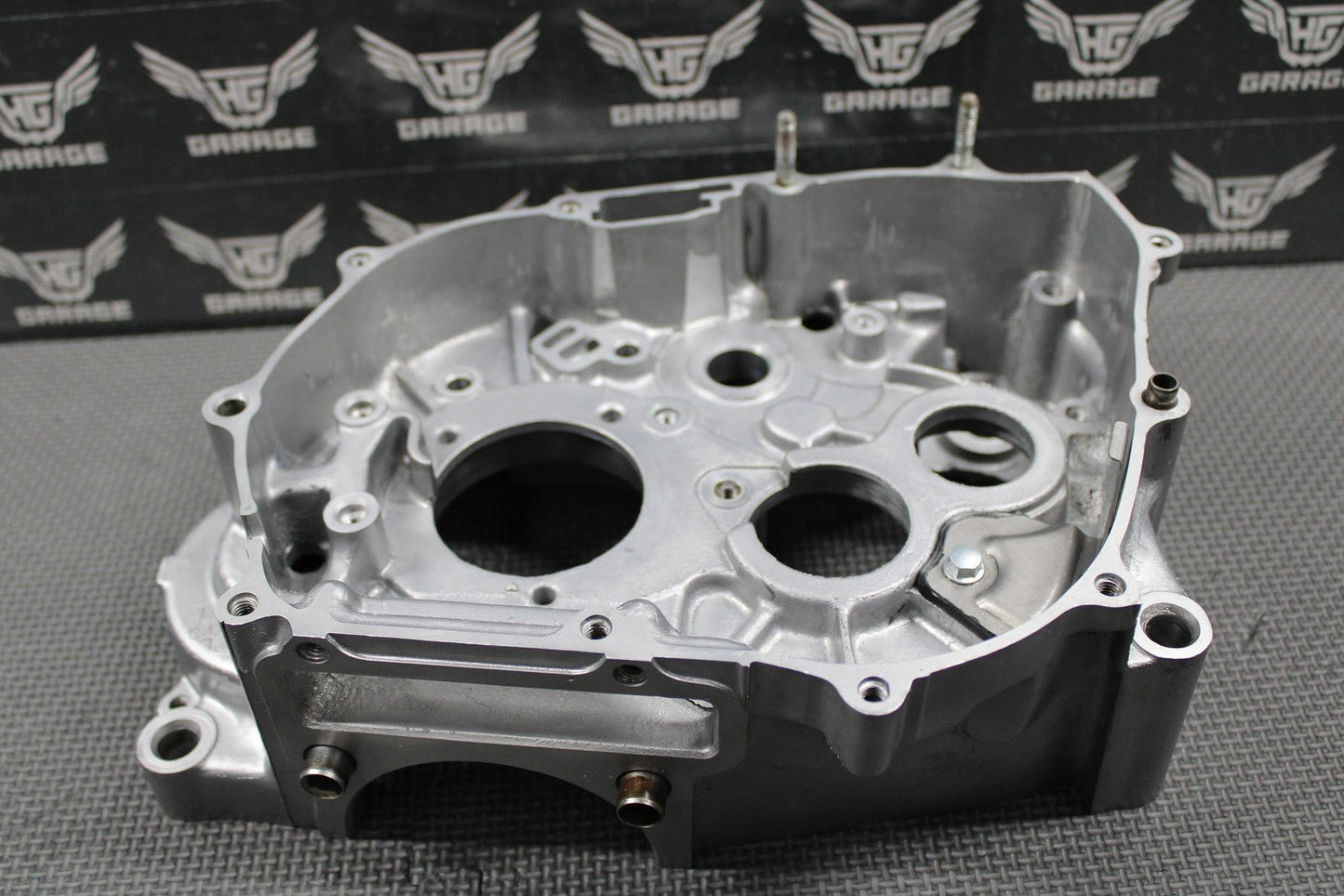 1991 HONDA 90 - 95 XR250R OEM RIGHT ENGINE CRANKCASE CRANK CASE 11100 - KZ1 - 671 MINT - hggarage