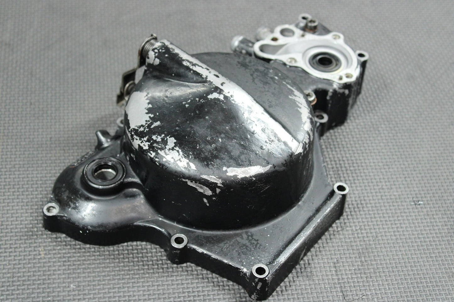 1993 Honda CR80R OEM Engine Motor Side Clutch Cover 11330 - GS2 - 405 - hggarage