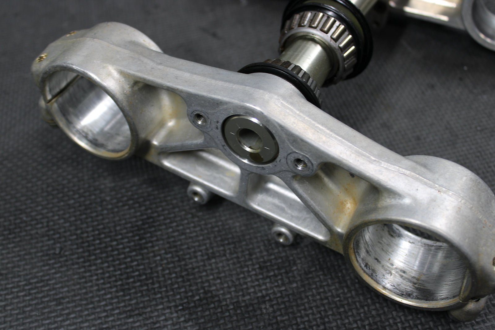 2000 YAMAHA YZ426F OEM FRONT FORKS LOWER BILLET UPPER TRIPLE TREE STEM - hggarage