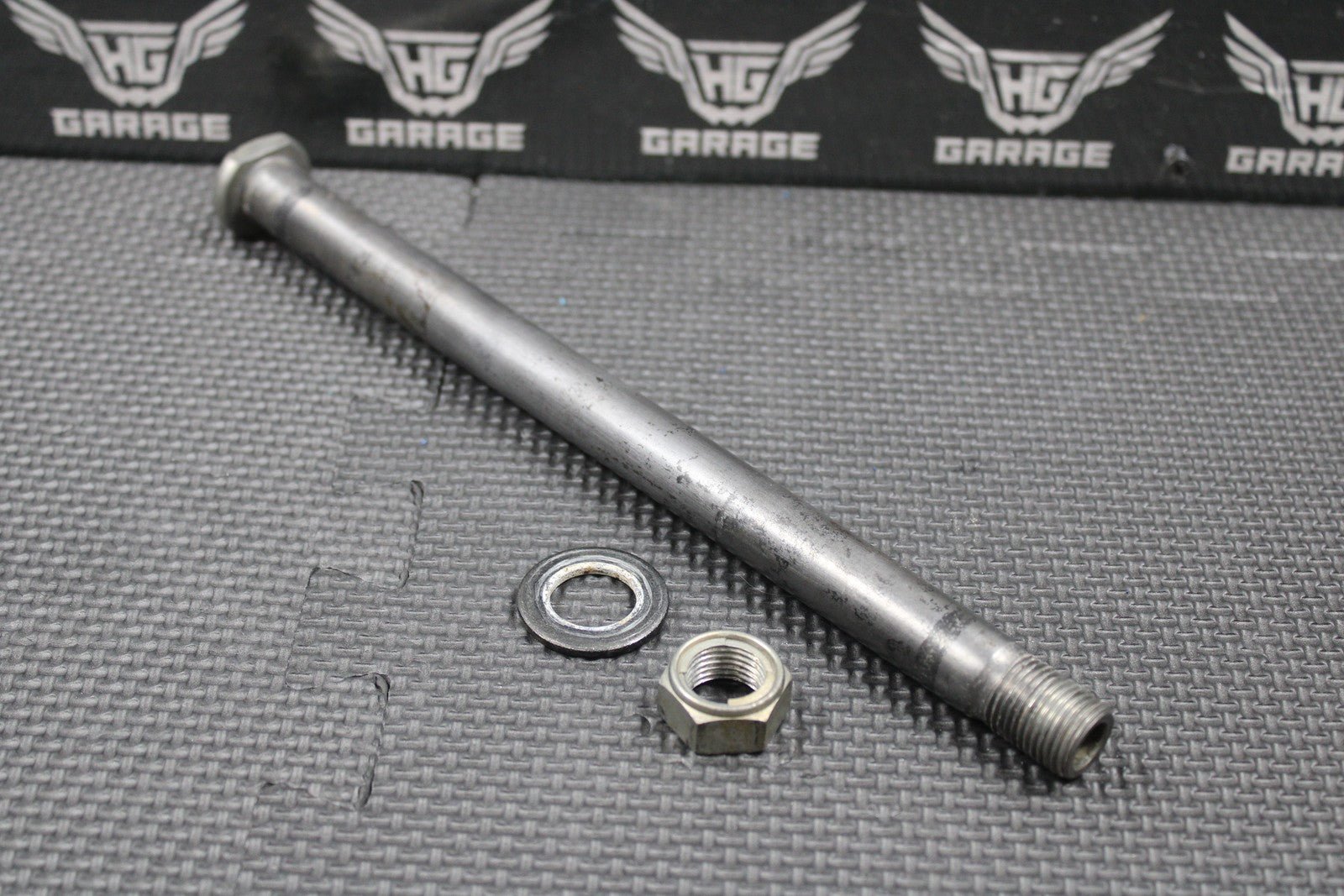 2019 SUZUKI RMZ250 RMZ450 OEM REAR BACK SWINGARM BOLT SHAFT 61211 - 35G00 - hggarage