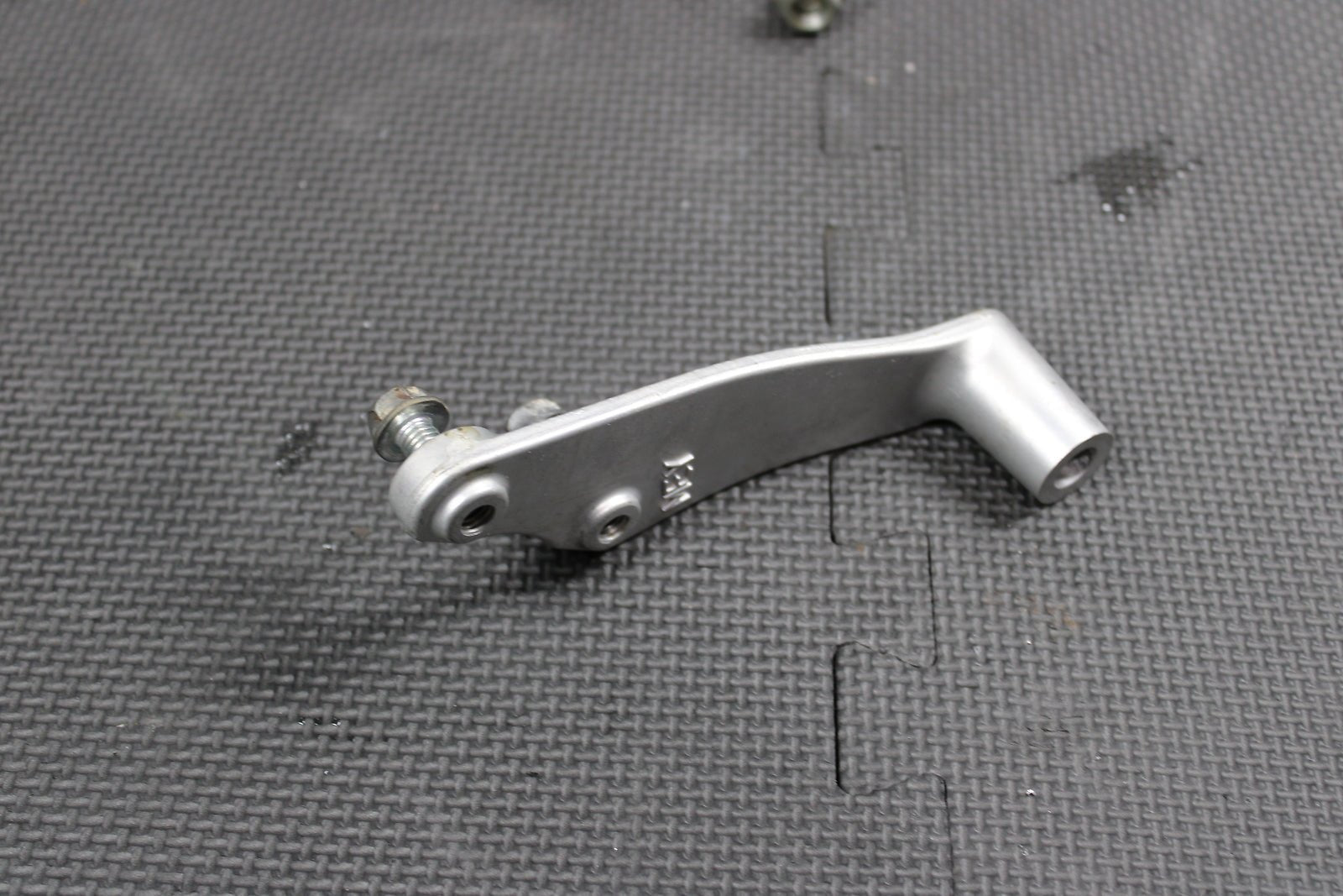 2006 HONDA CRF450X 05 - 09 / 12 - 17 OEM ENGINE MOTOR MOUNT STAY BRACKETS 50407 - MEY - hggarage