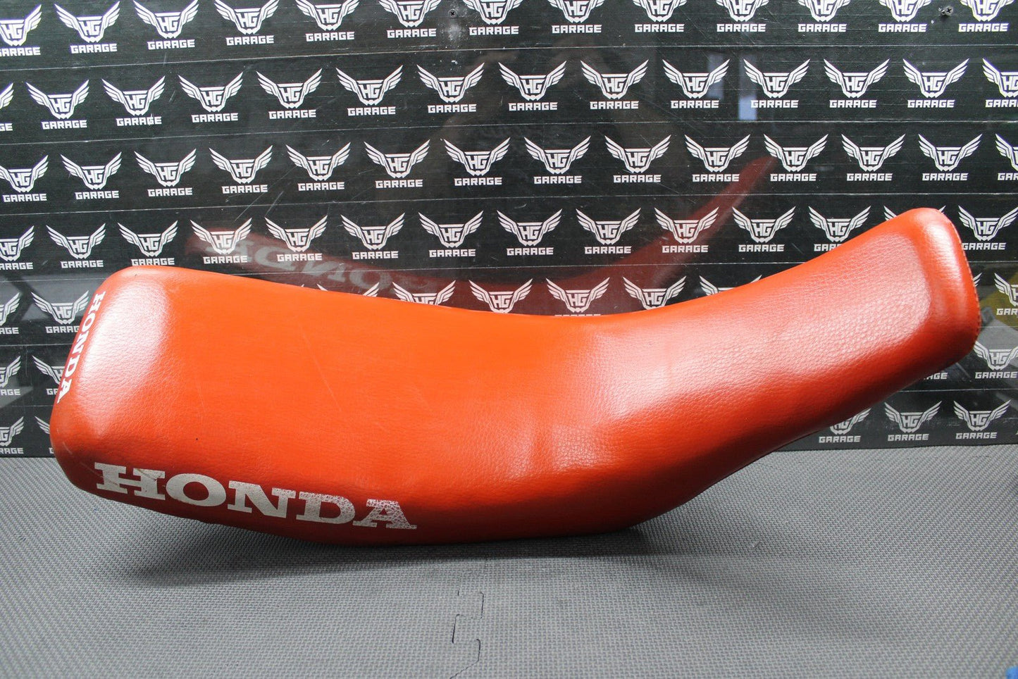 1988 HONDA 88 - 89 CR125R CR250R CR500R OEM SEAT SADDLE FOAM PAN LOW 77100 - KZ4 - 000 - hggarage