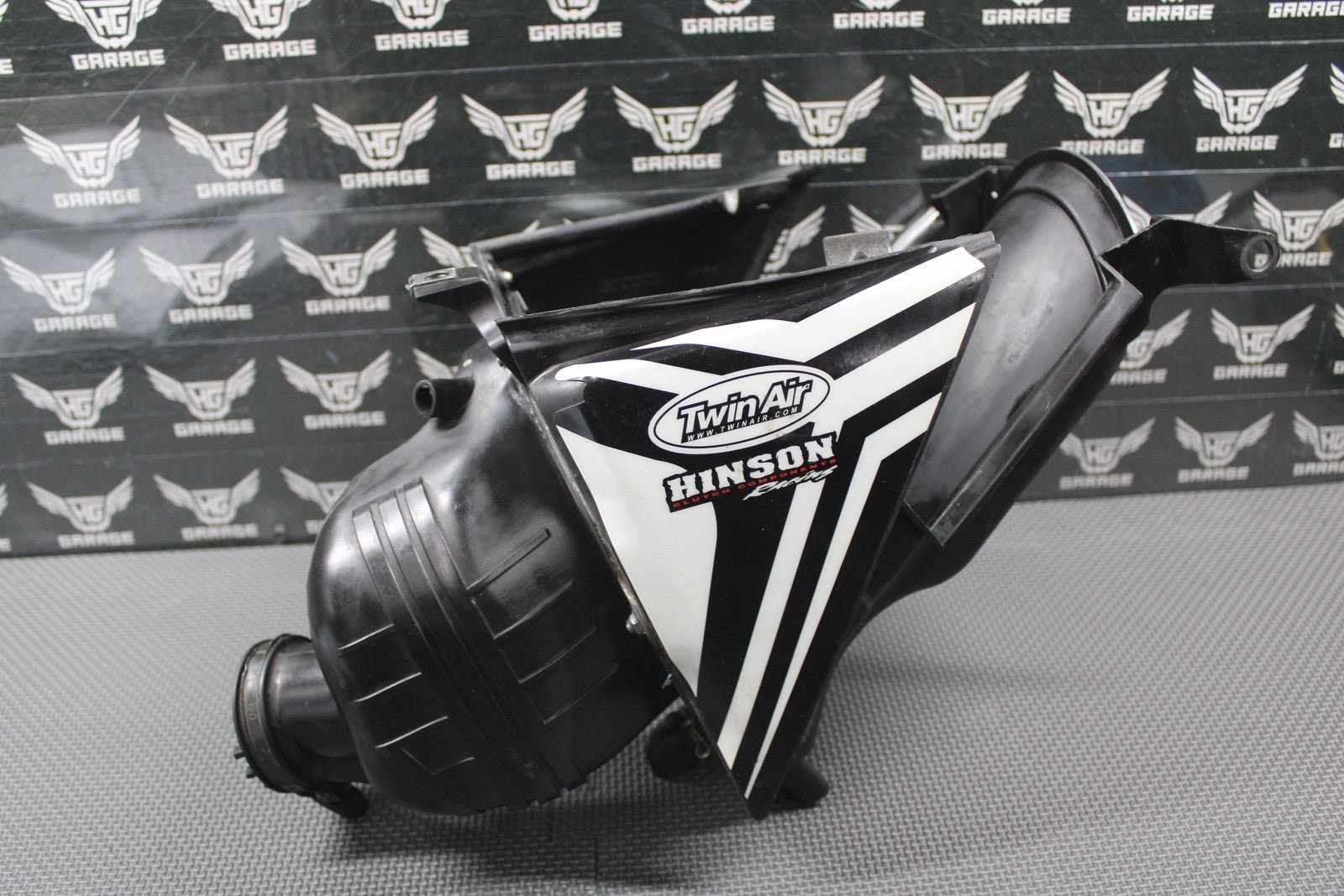 2008 HONDA CRF250R OEM AIRBOX AIR CLEANER FILTER BOX CASE INTAKE BOOT NICE! - hggarage