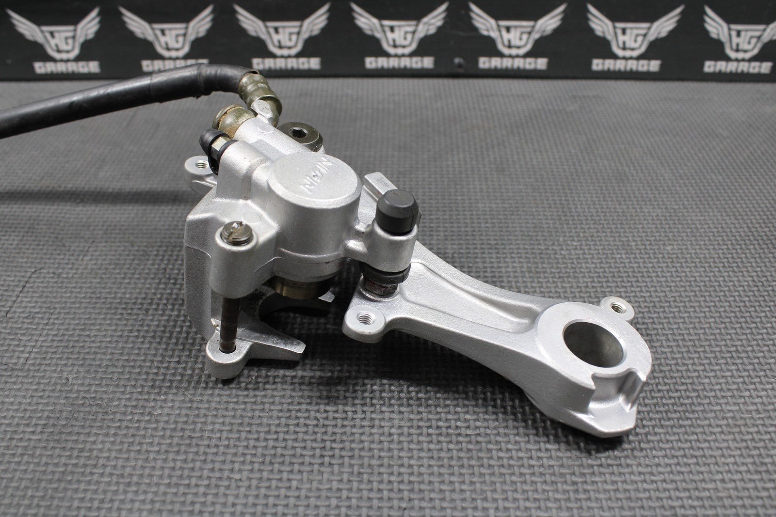 2009 YAMAHA YZ450F OEM NISSIN REAR BACK BRAKE CALIPER MASTER CYLINDER LEVER LINE - hggarage