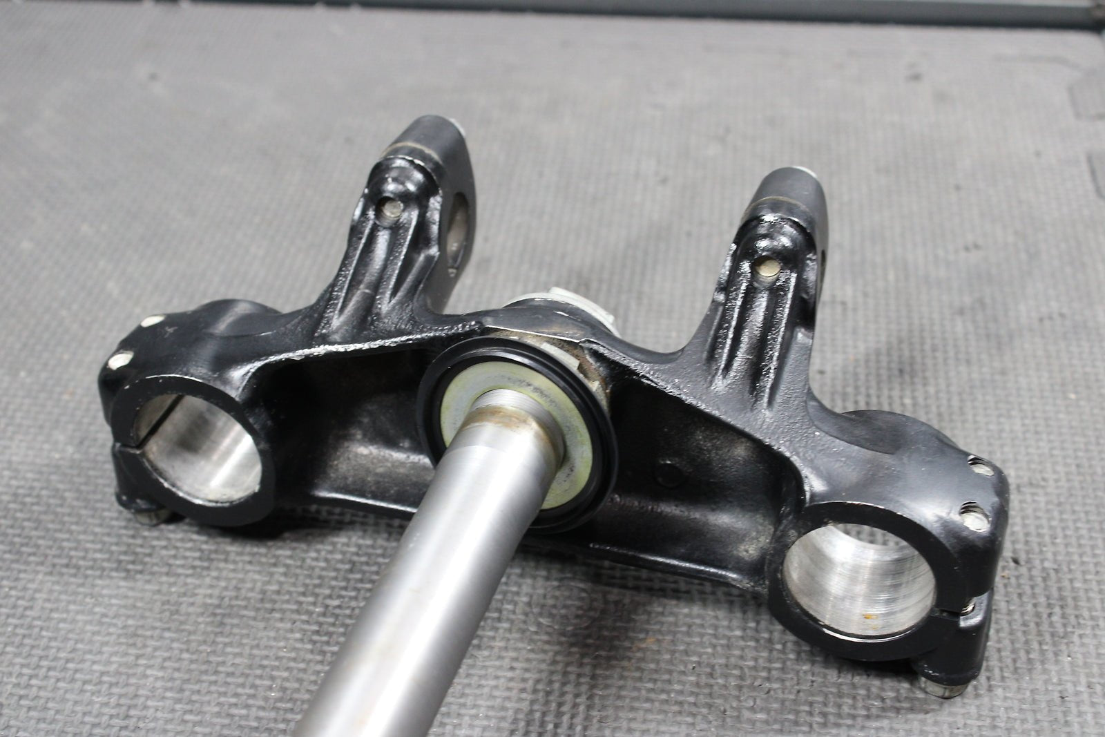2002 Honda XR200R 93 - 02 OEM Front Forks Lower Upper Triple Tree Stem - hggarage