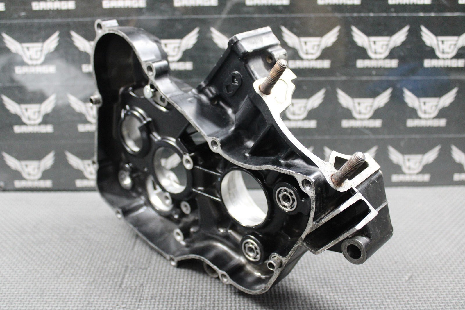 1988 HONDA CR125R OEM RIGHT ENGINE MOTOR CRANKCASE CRANK CASE 111A0 - KS6 - 830 GOOD - hggarage