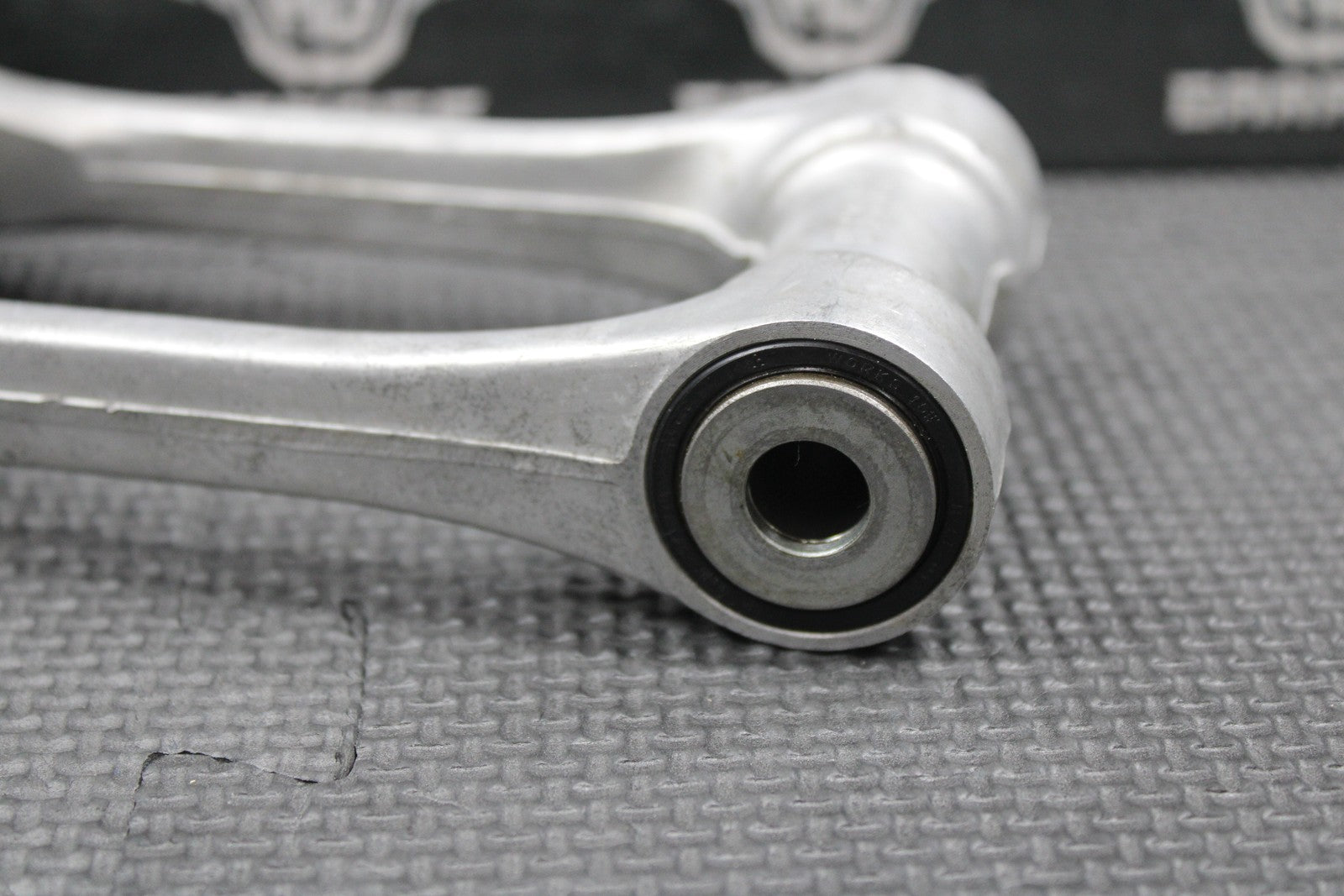 2000 2001 HONDA CR125R CR250R OEM REAR SHOCK LINKAGE ARM ROD GOOD BEARINGS! - hggarage