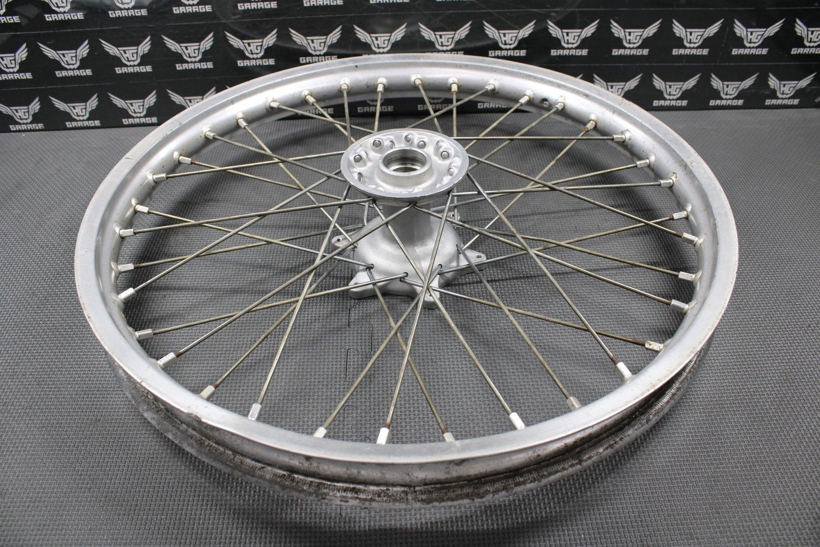 1999 SUZUKI 97 - 00 RM125 RM250 OEM 21" FRONT WHEEL RIM HUB 54111 - 36E10 55311 - 36E0 - hggarage