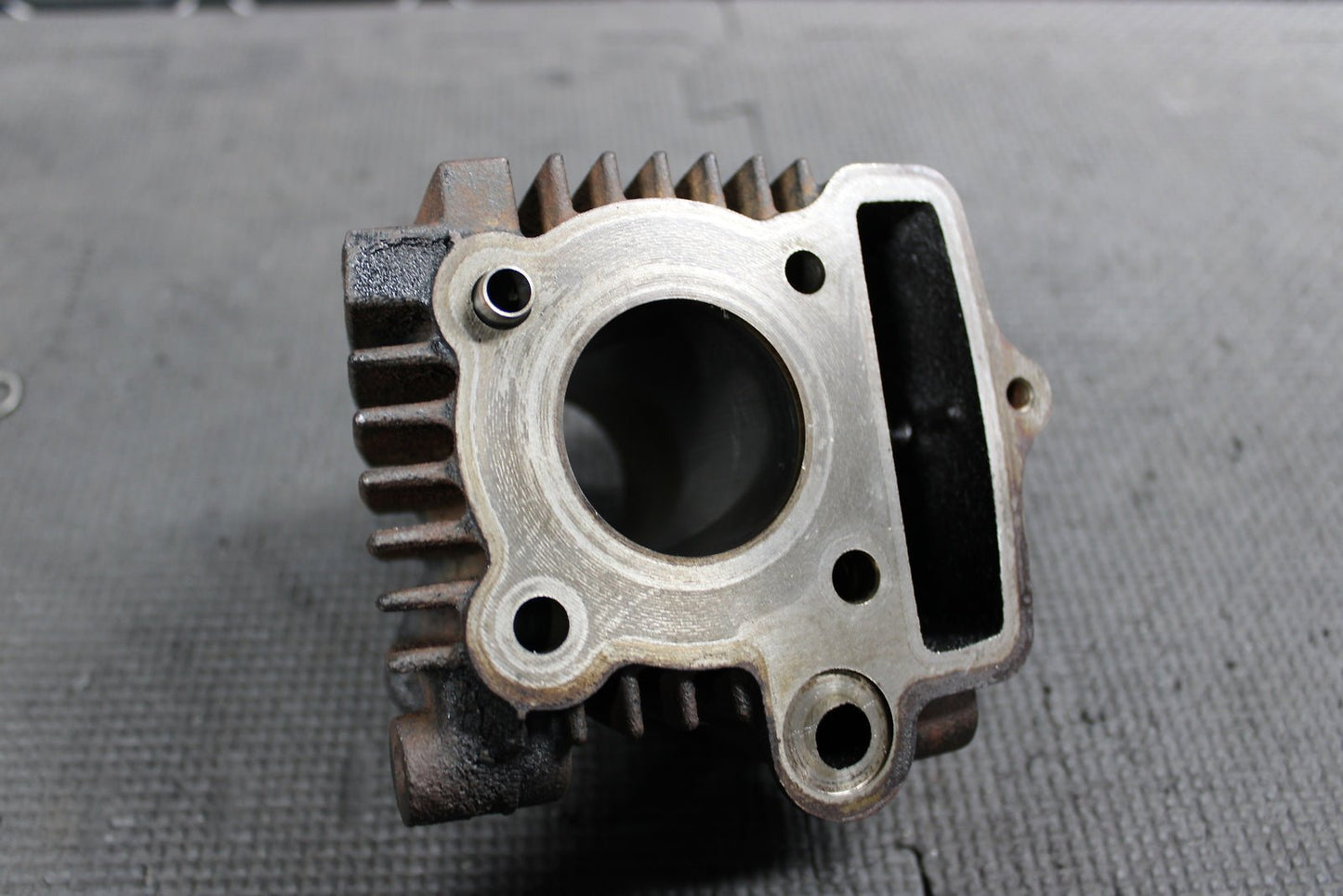 2000 HONDA XR50R ENGINE MOTOR CYLINDER JUG BARREL BORE TOP END 12101 - GB2 - 000 - hggarage