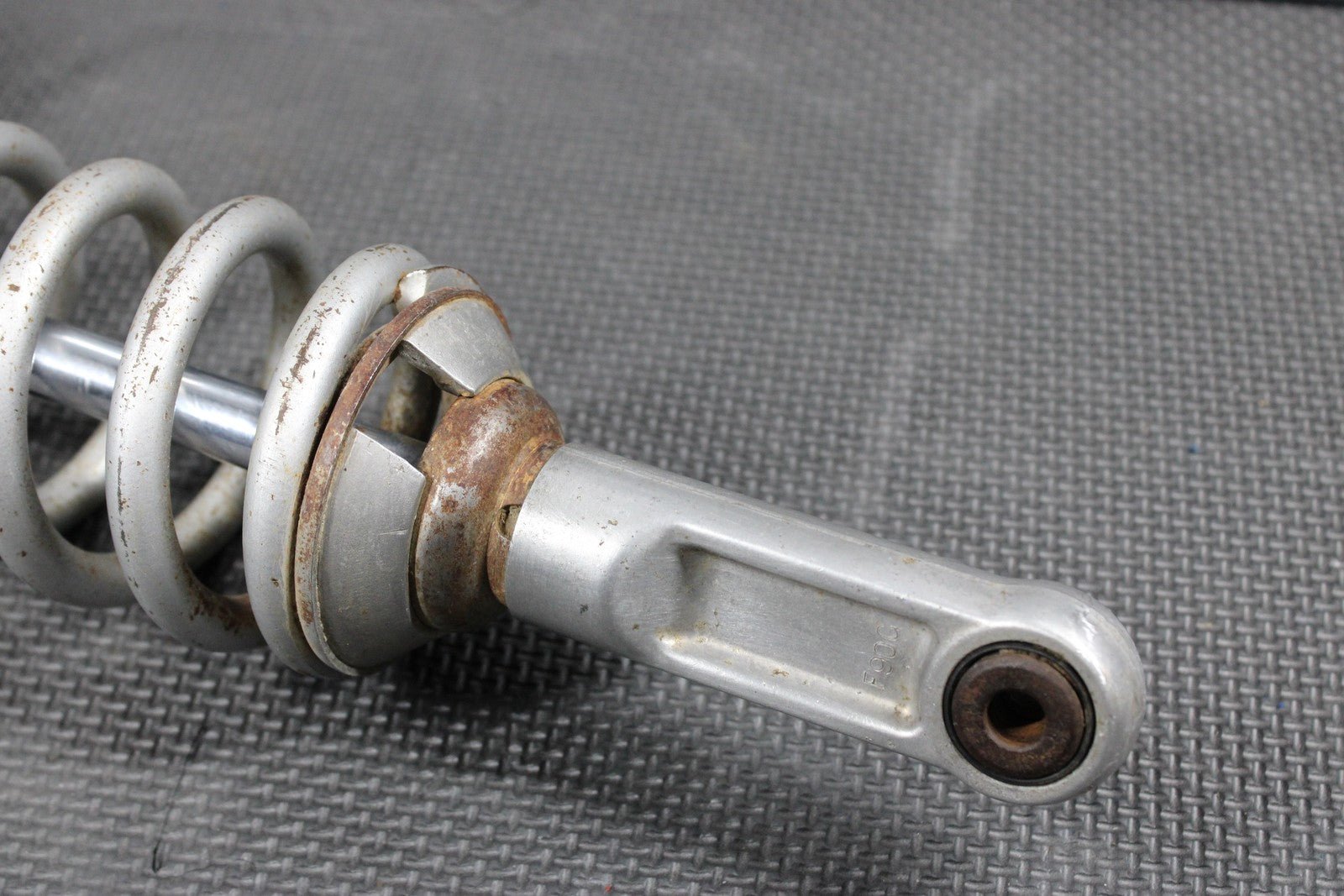 2001 YAMAHA YZ250 OEM REAR BACK SHOCK ABSORBER SUSPENSION 5MW - 22210 - 00 - 00 - hggarage