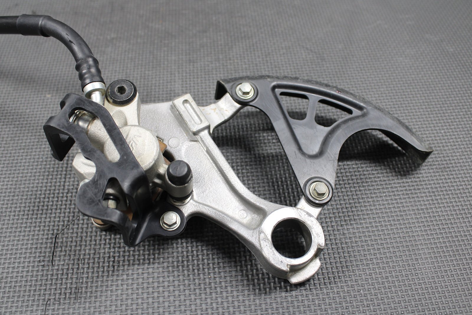 2018 18 - 20 SUZUKI RMZ450 OEM REAR BACK BRAKE CALIPER MASTER CYLINDER LEVER GOOD - hggarage