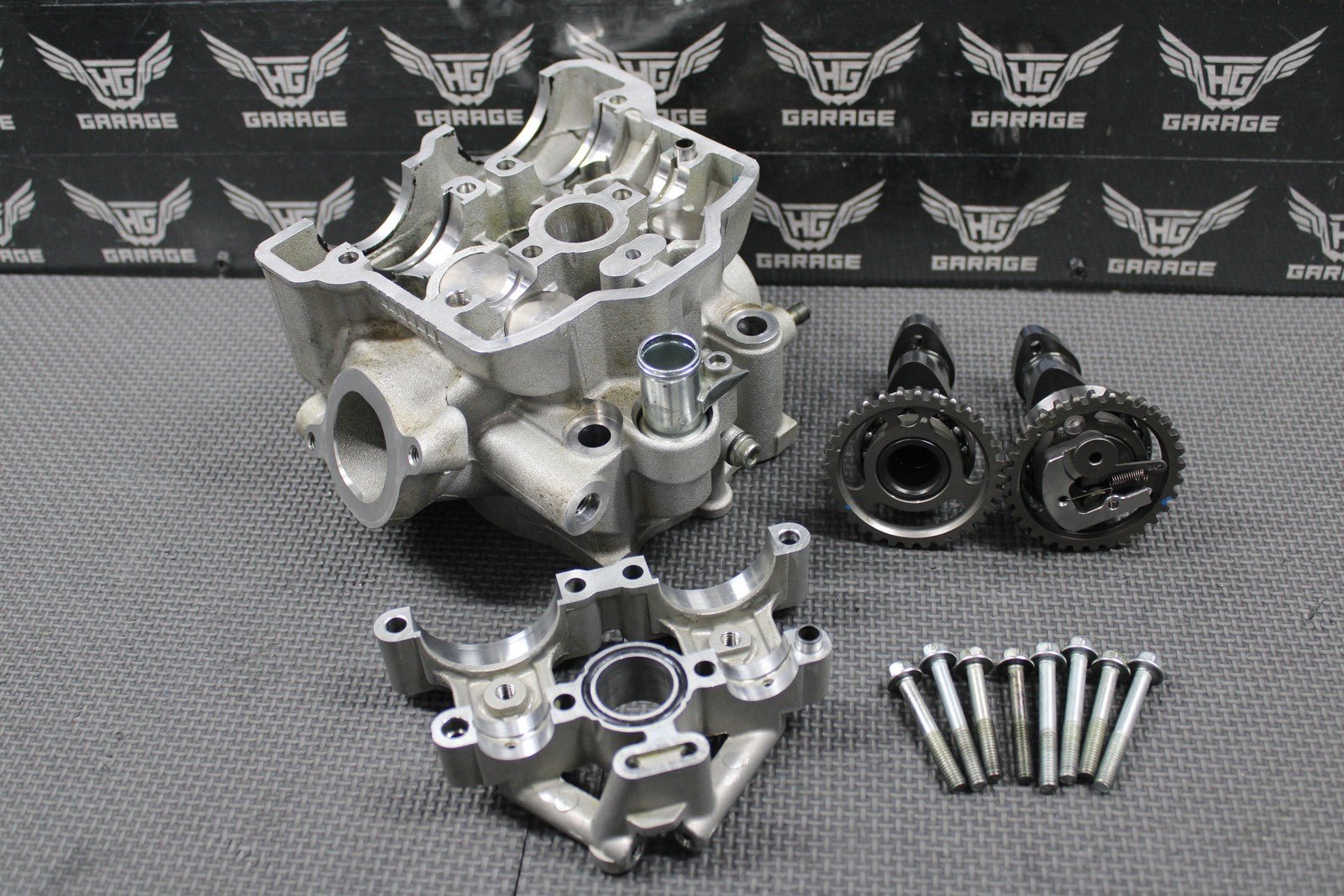 2020 SUZUKI 19 - 25 RMZ250 OEM CYLINDER HEAD VALVES CAMSHAFT CAMS 11100 - 46K00 MINT - hggarage