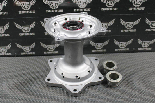 2002 HONDA CR125R CR250R CRF450R OEM REAR BACK WHEEL RIM HUB 42635 - KZ4 - J40 - hggarage