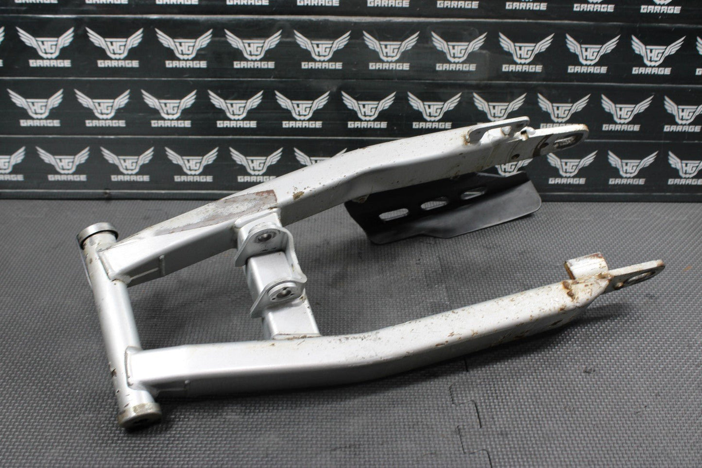 2000 YAMAHA 00 - 04 TTR125L OEM BIGWHEEL SWINGARM SWING ARM SUSPENSION - hggarage
