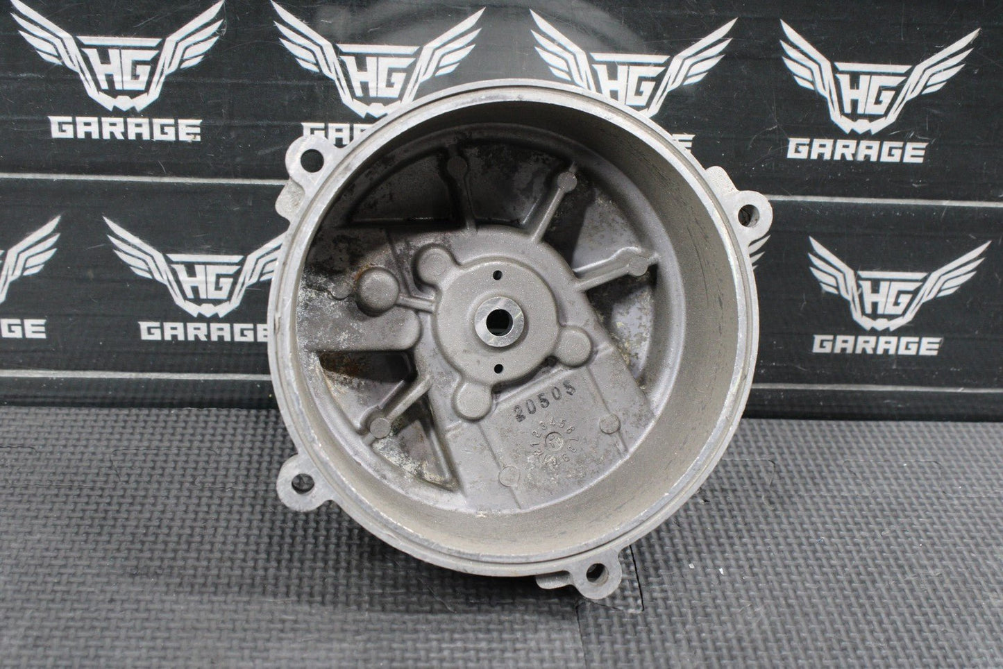 2013 HUSQVARNA TE511 OEM ENGINE MOTOR SIDE CLUTCH COVER 7729380 - hggarage