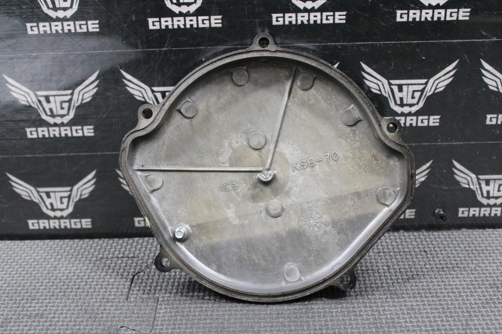 1988 87 - 94 HONDA CR125R OEM RIGHT SIDE CASE OUTER CLUTCH COVER 11342 - KS6 - 700 - hggarage