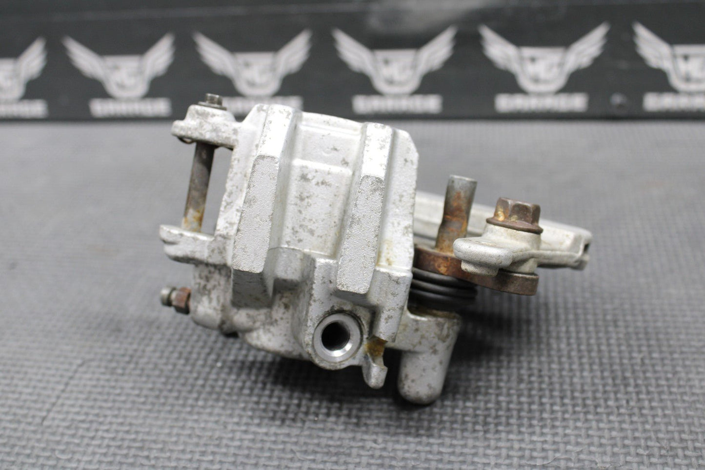 2005 SUZUKI 02 - 15 RM85 RM85L OEM TOKICO REAR BACK BRAKE CALIPER 69100 - 03B00 - 999 - hggarage