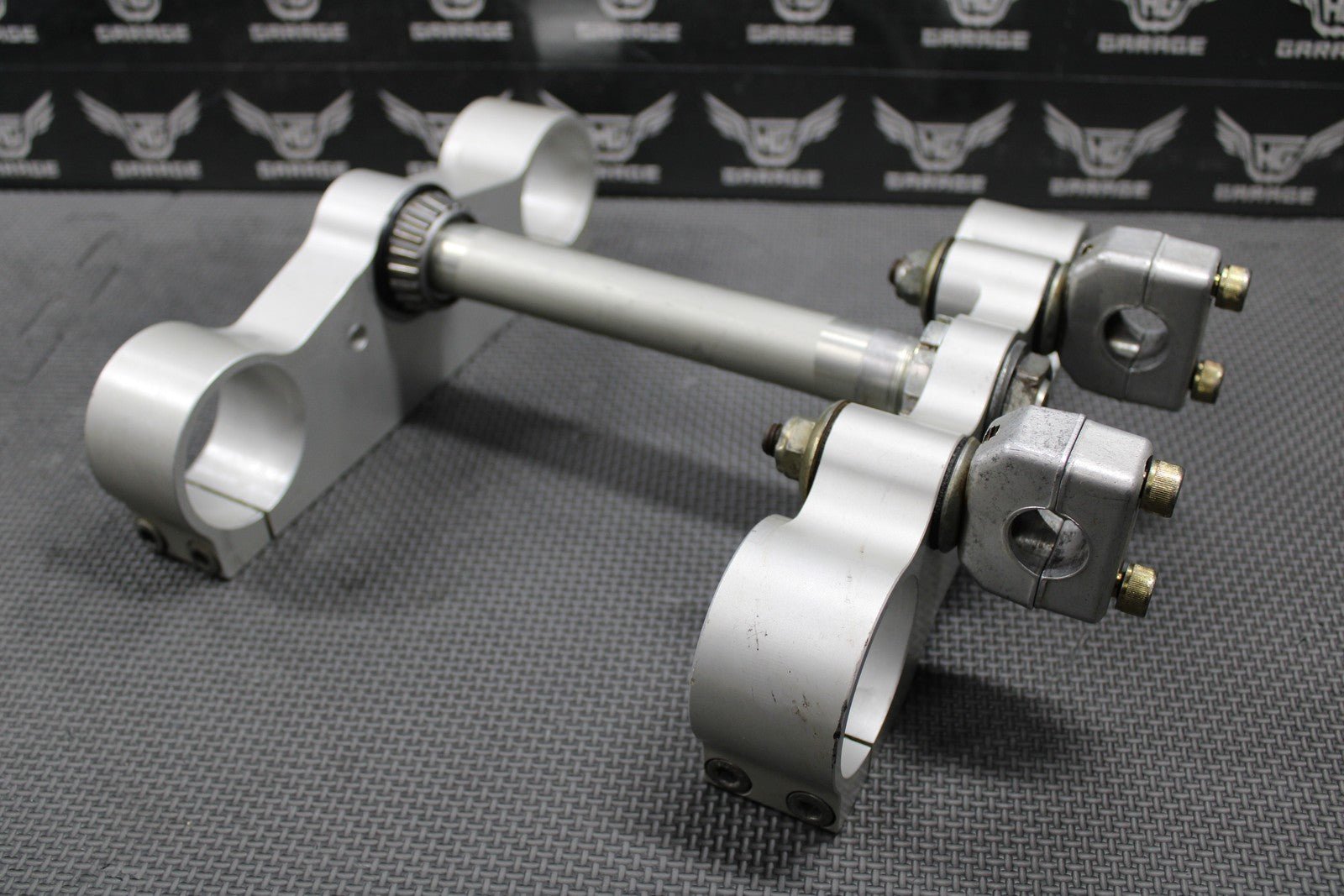 1988 HONDA CR125R WHITE BROTHERS WP4054 FRONT SUSPENSION FORKS TRIPLE CLAMP KIT - hggarage