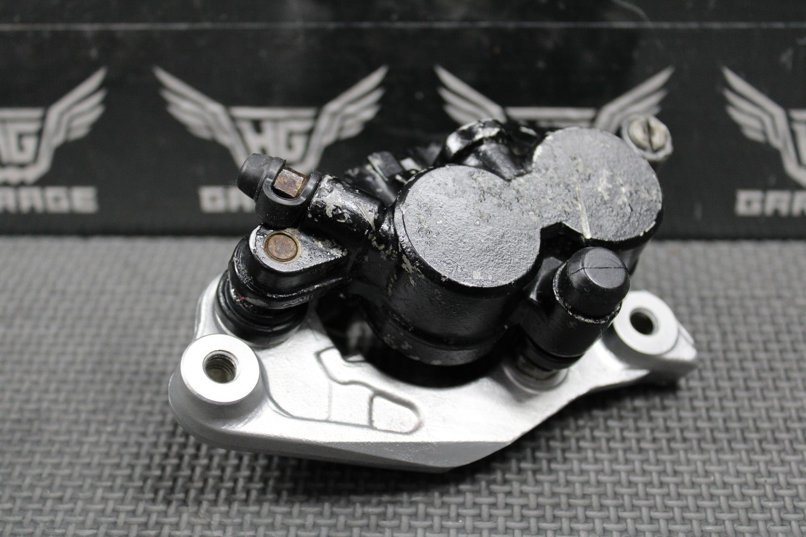1988 HONDA CR125R CR250R CR500R OEM NISSIN FRONT BRAKE CALIPER 45100 - KS6 - 836 - hggarage
