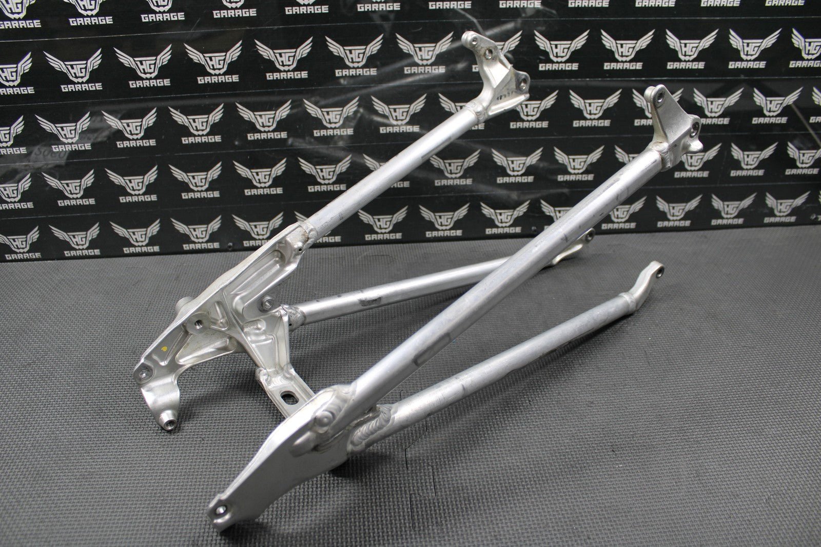 2012 HONDA 11 - 13 CRF250R 11 - 12 CRF450R OEM REAR SUB FRAME SUBFRAME 50200 - MEN - A50 - hggarage